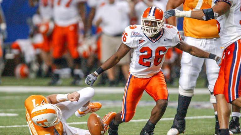 Clemson vs Tennessee: Preview and Prediction